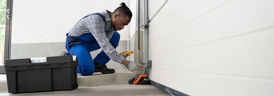 Repair Garage Door Not Closing But Light Flashing in Ajax, ON